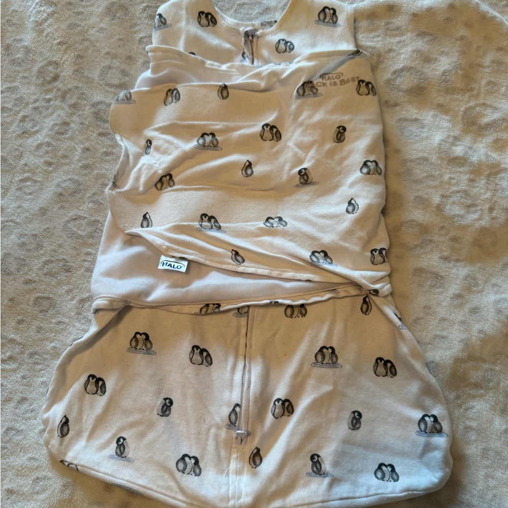 Halo Sleep Sack Swaddle with Penguin Print
